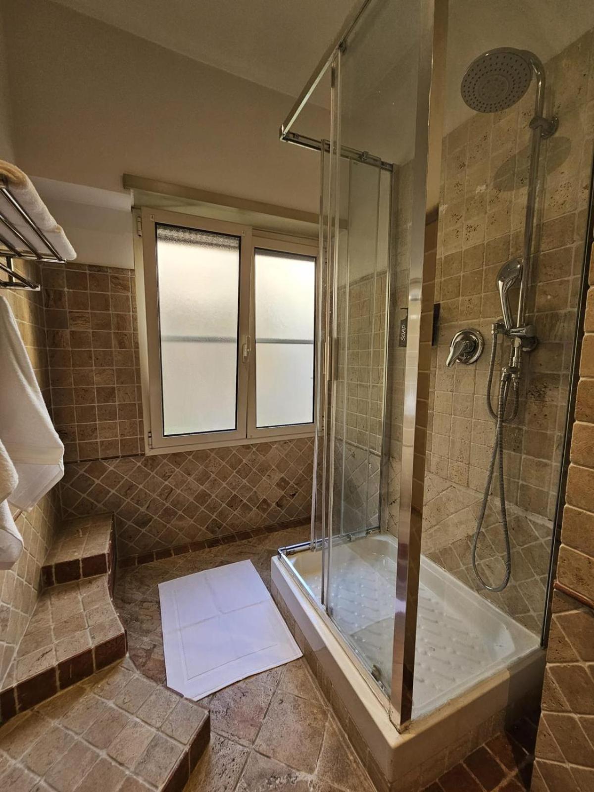 A Casa Di Luca Apartment Roma Ngoại thất bức ảnh